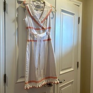 Kay Unger New York dress